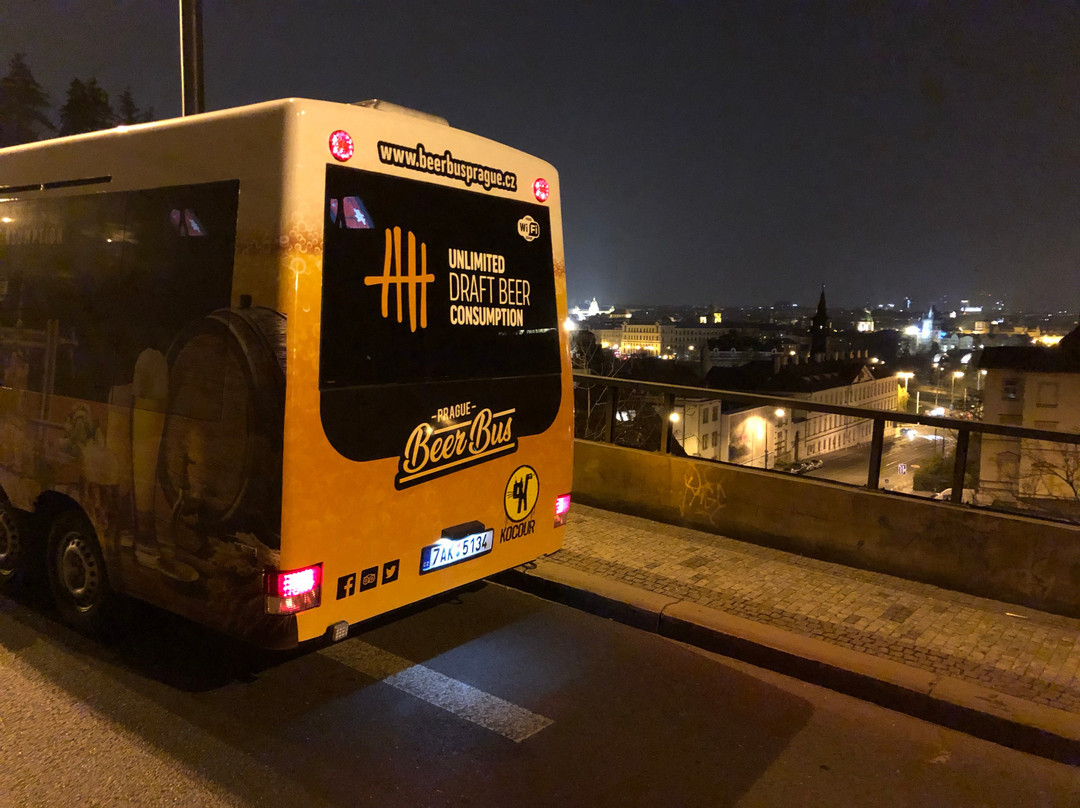 Beer Bus Prague-布拉格必去景点