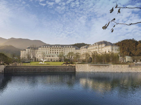 杭州鸬鸟新湖希尔顿花园酒店主图