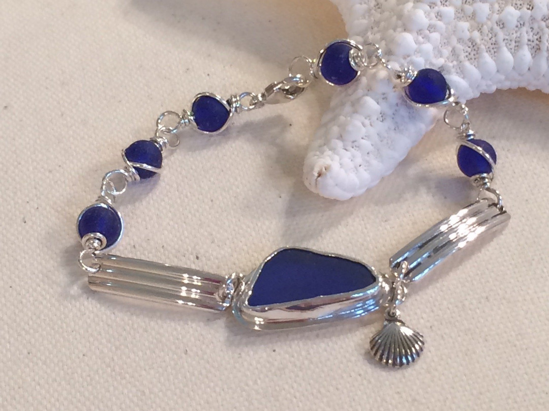 Jewelry By Wendy Gallery and Gifts景点图片