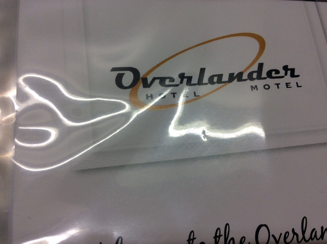 Overlander Hotel主图