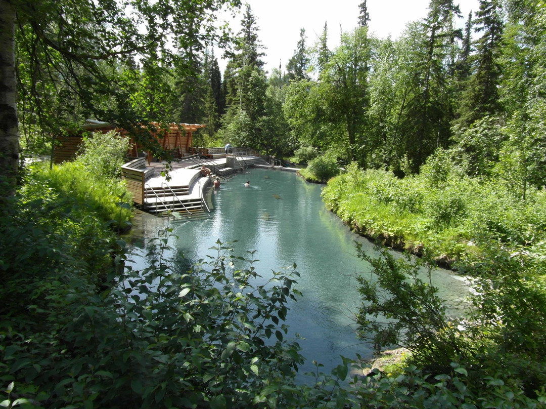 Wonowon旅游景点-Liard River Hot Springs Provincial Park