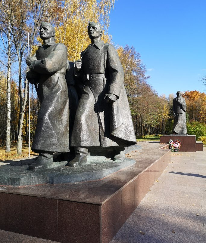 Monument in the Honour of the Soviet Mother-Patriot景点图片