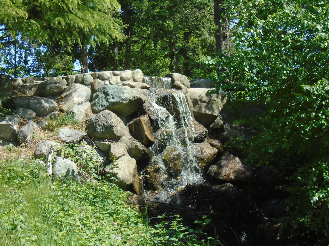 Diefenbaker Park景点图片