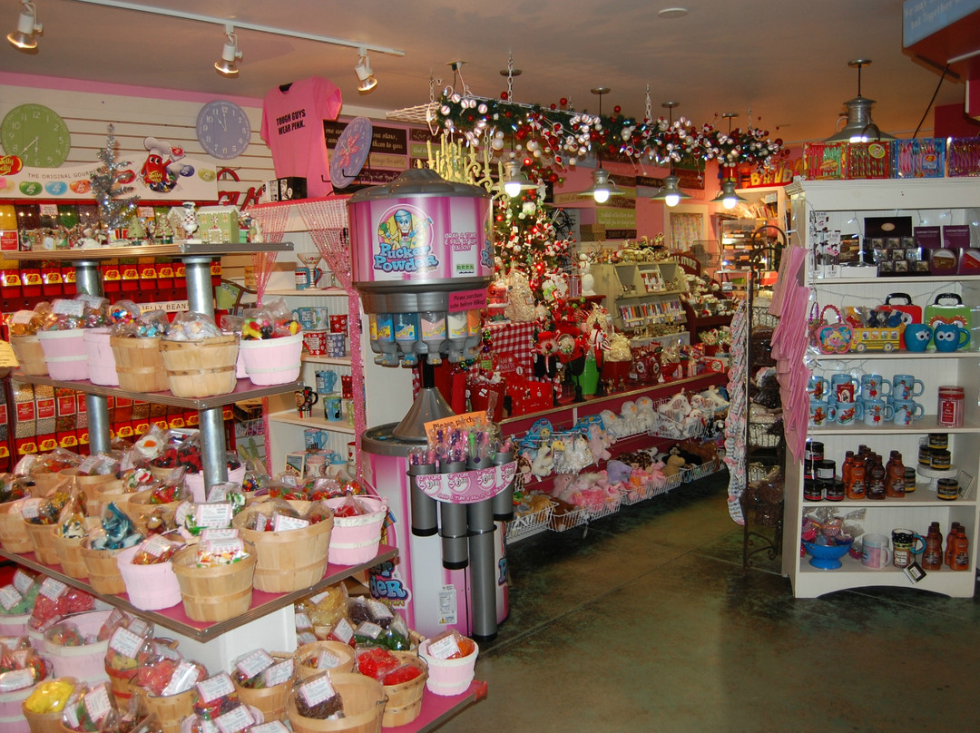 Bruce's Candy Kitchen-坎农比奇必去景点