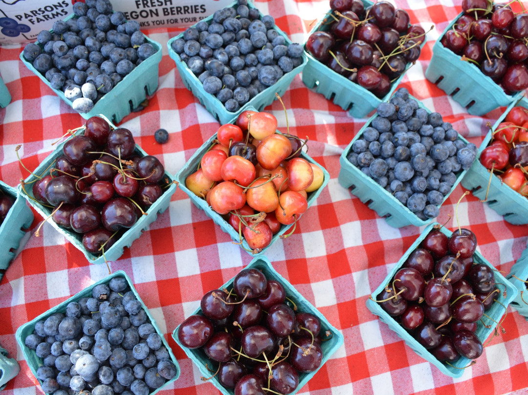 Tigard Farmers Market景点图片