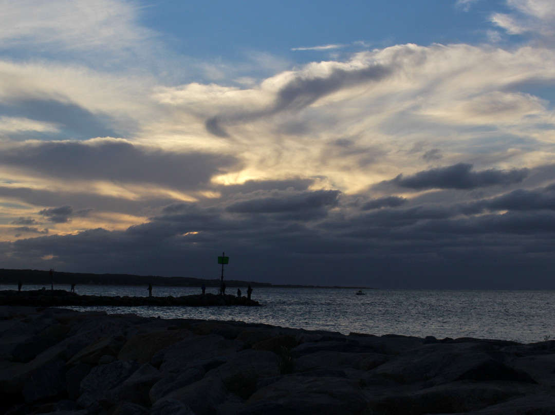 Menemsha Public Beach景点图片