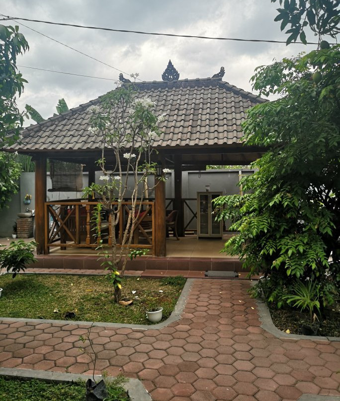 Sandik酒店住宿-White Rose Guest House