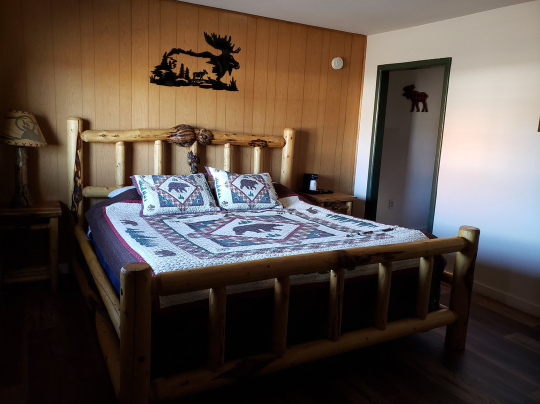 Crescent Moon Motel主图