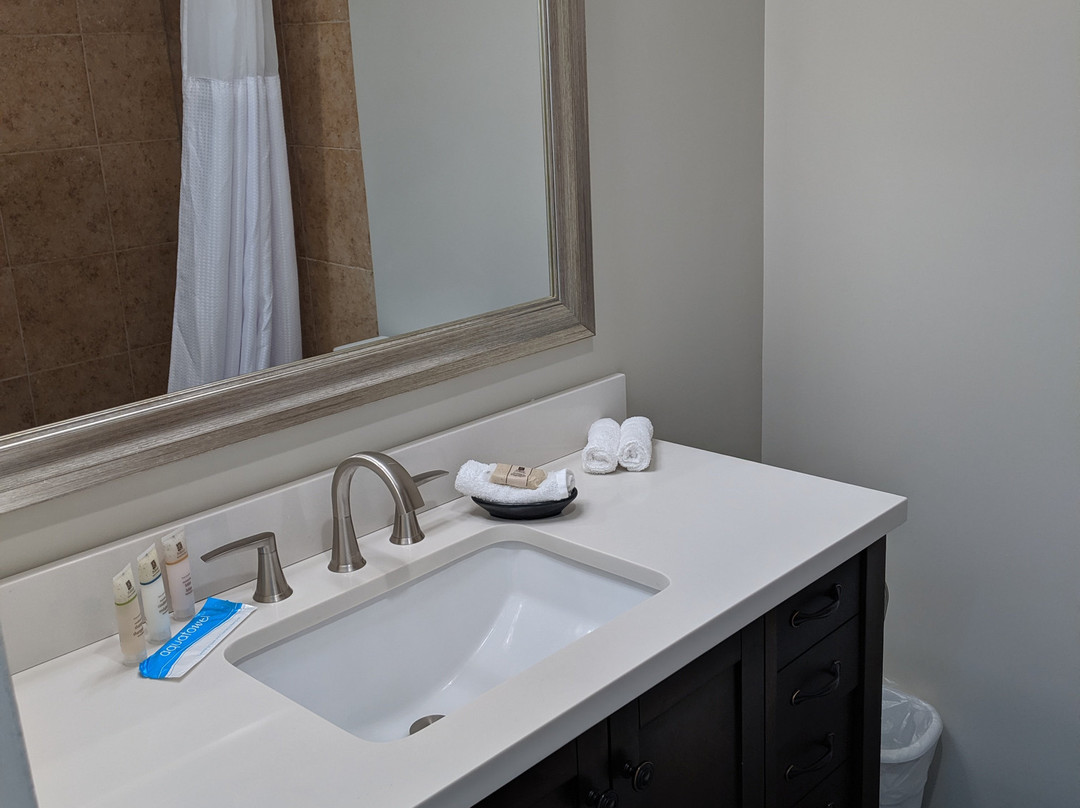 Aurora Inn Hotel & Event Center主图