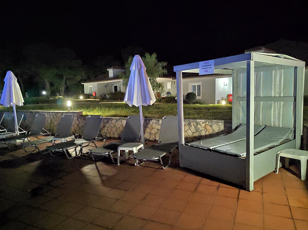 Keri Village & Spa By Zante Plaza主图