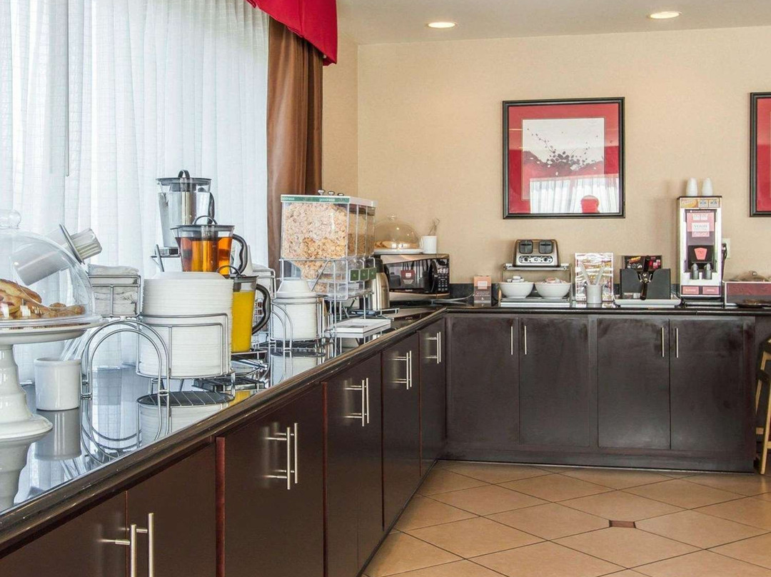 Comfort Suites Florence Shoals Area主图