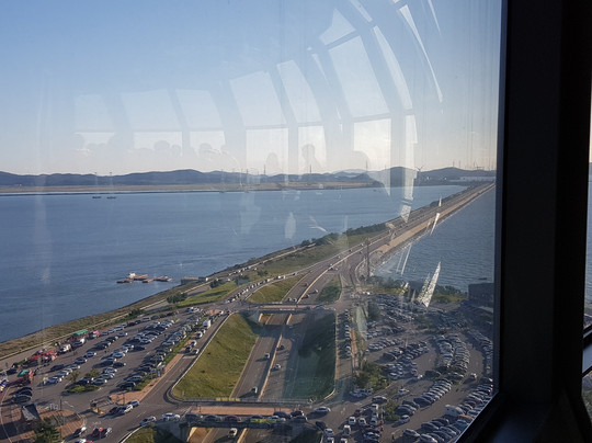 Sihwanarae Rest Area Moon Observatory