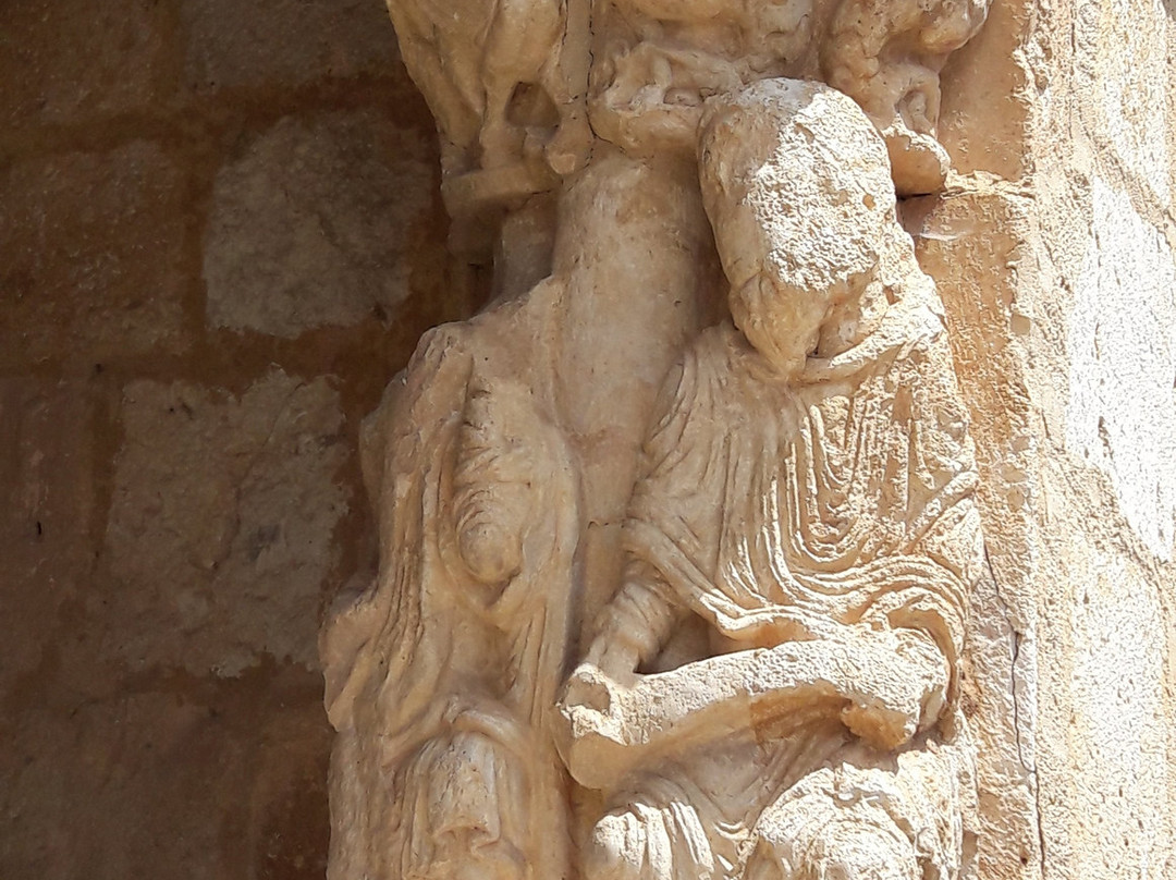 Iglesia de Santa Cristina-Barca必去景点