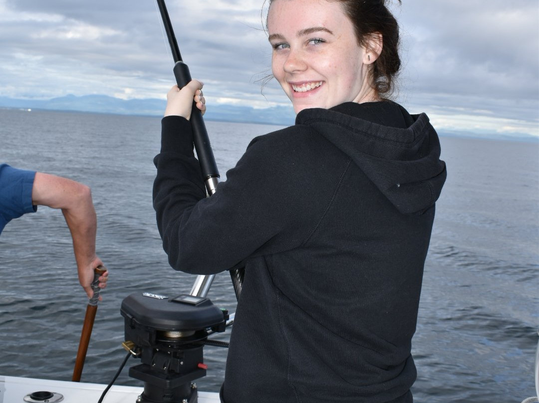 Undercover Sport Fishing Charters-鲍威尔里弗必去景点