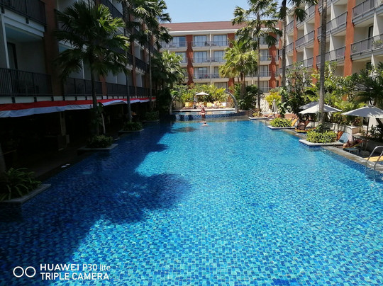 图班瑞士贝尔酒店