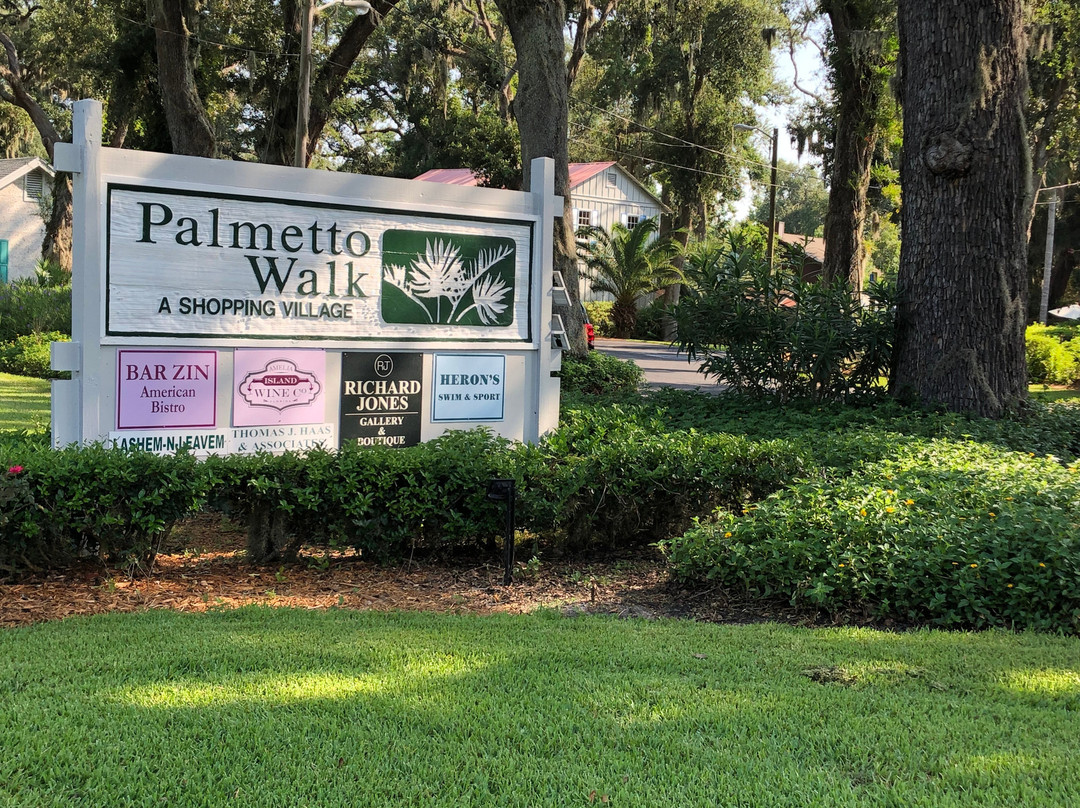 Palmetto Walk Shopping Village-阿米莉亚岛必去景点