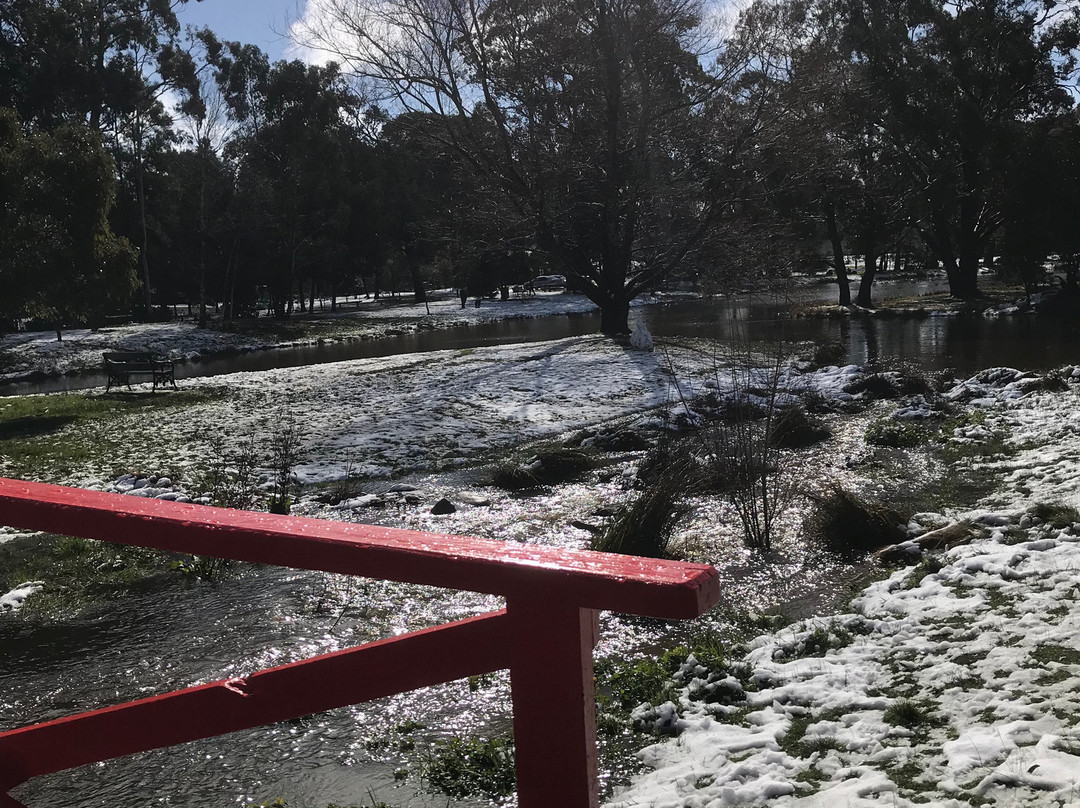 Quarry St Reserve景点图片