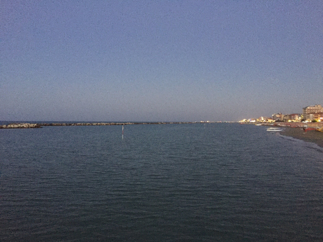 Spiaggia Di Levante-切塞纳蒂科必去景点