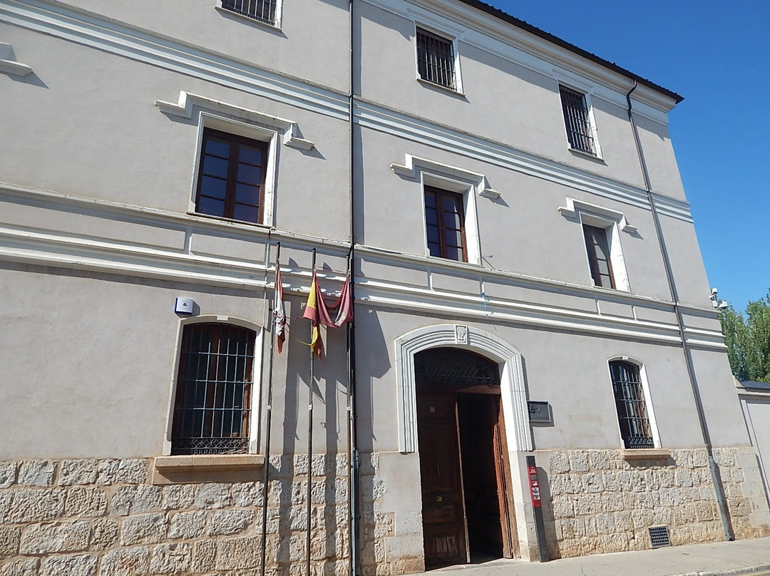 Palacio Condes de Requena-Toro必去景点