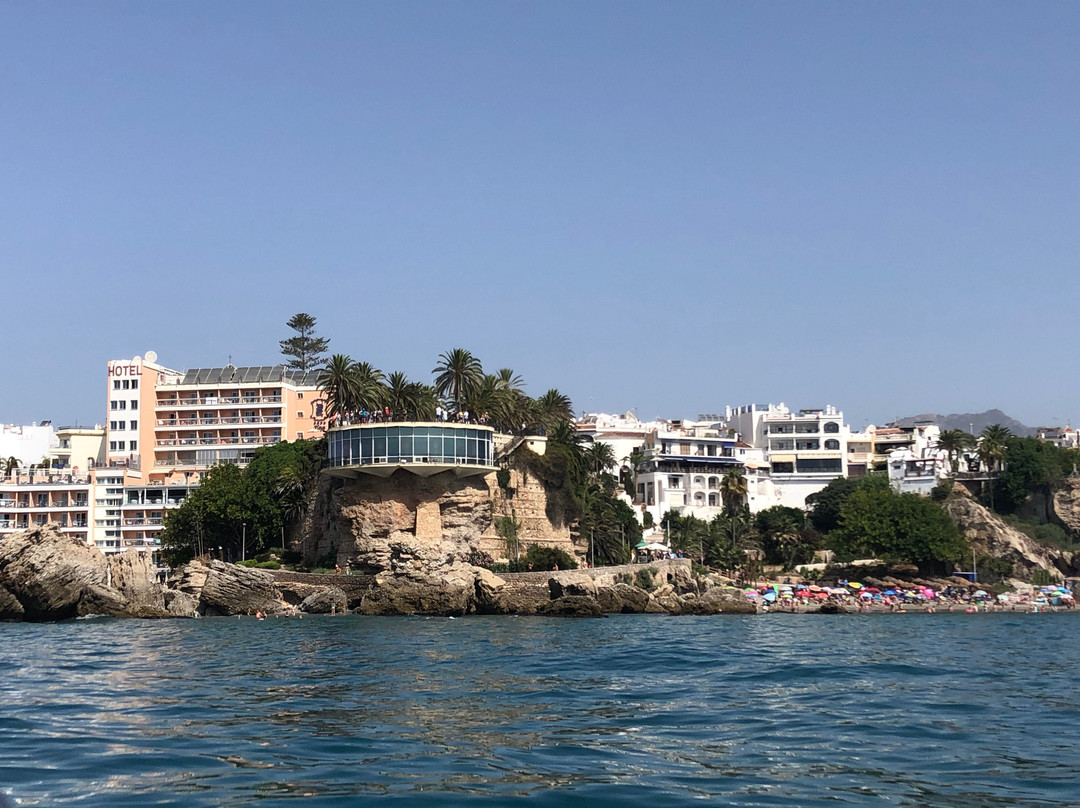 Costa Boat Trips景点图片