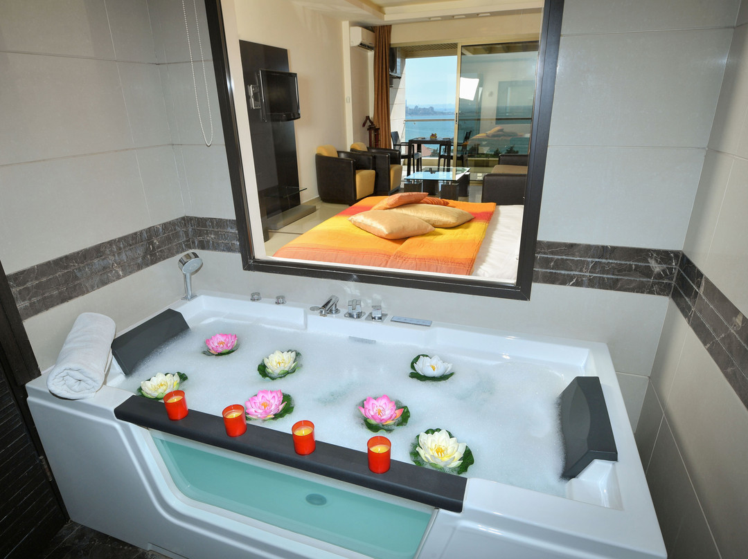 好莱坞旅舍酒店主图