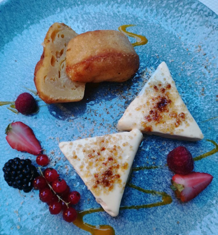 英格费根城堡酒店主图