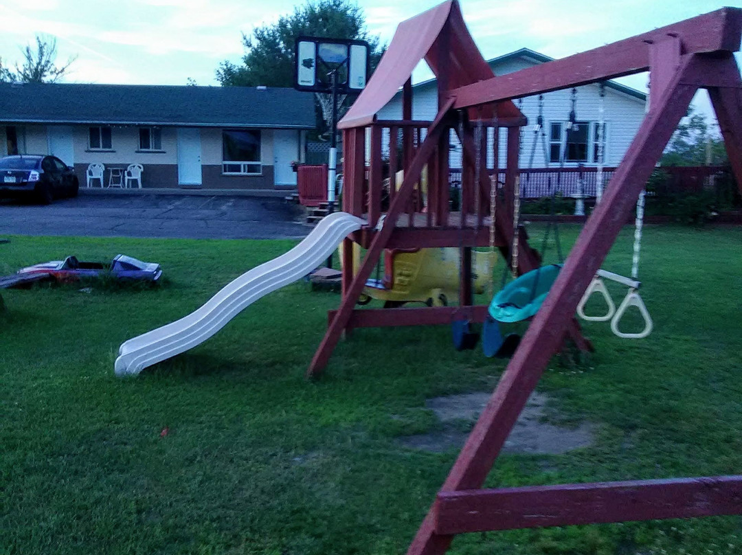 Time Travellers Motel主图