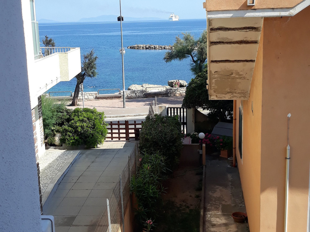 Spiaggia delle Acque Dolci-Porto Torres必去景点