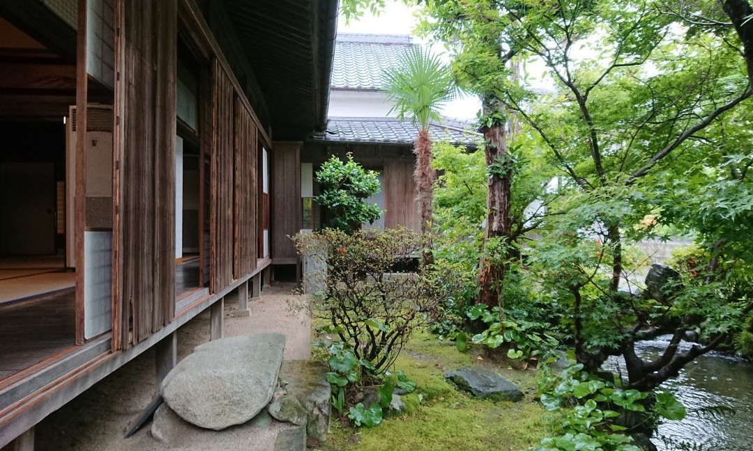 Kagamida Yashiki Structures景点图片