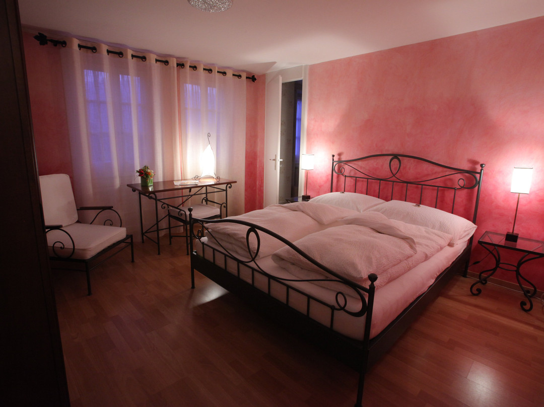 Auberge  De La Couronne主图