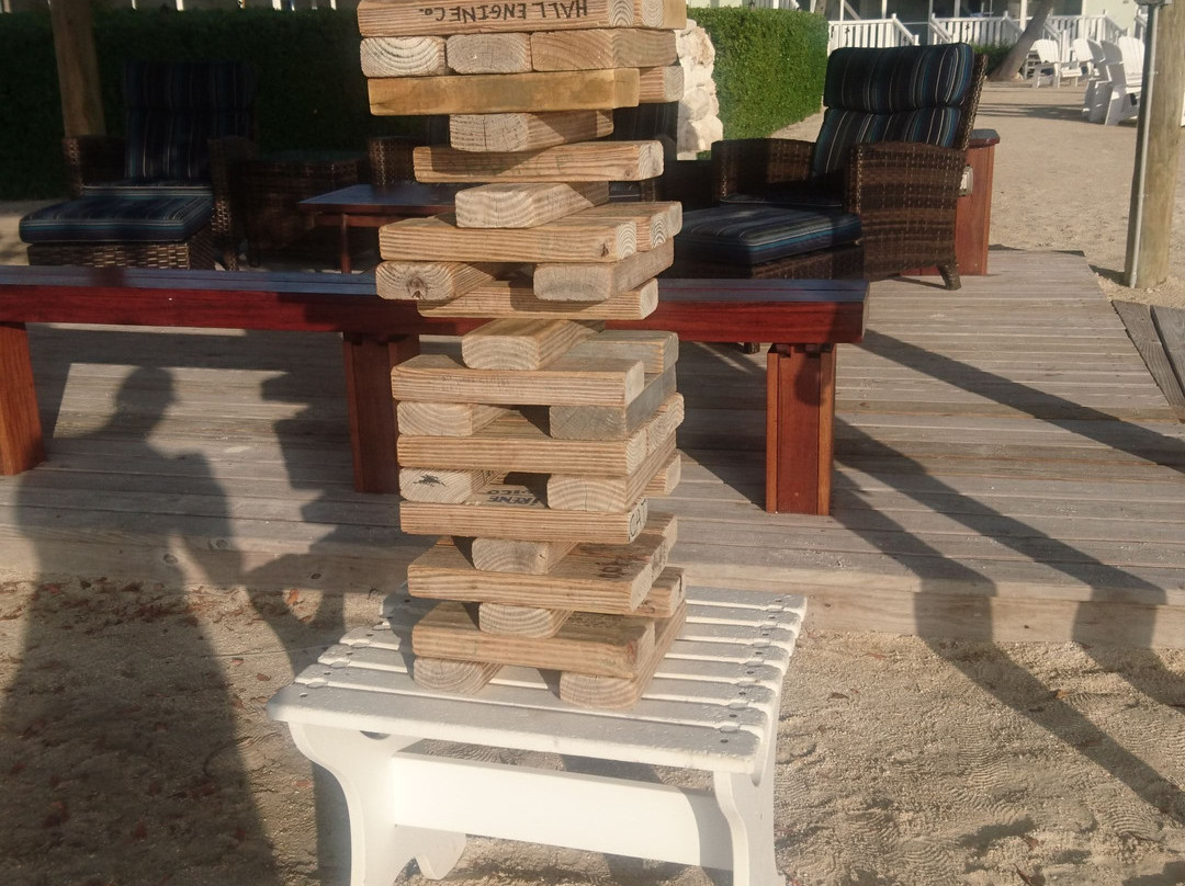 椰树棕榈树旅馆主图