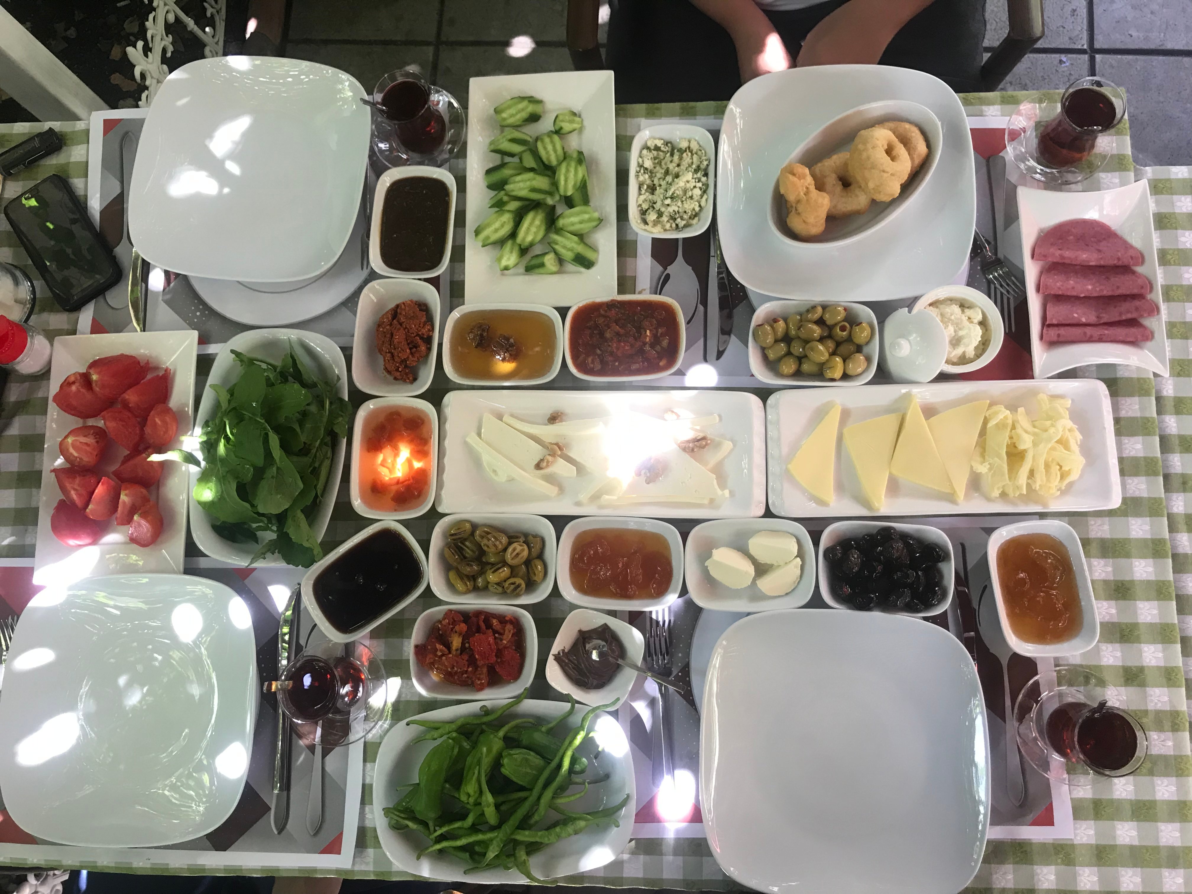 Emin Apart Pension-官方
