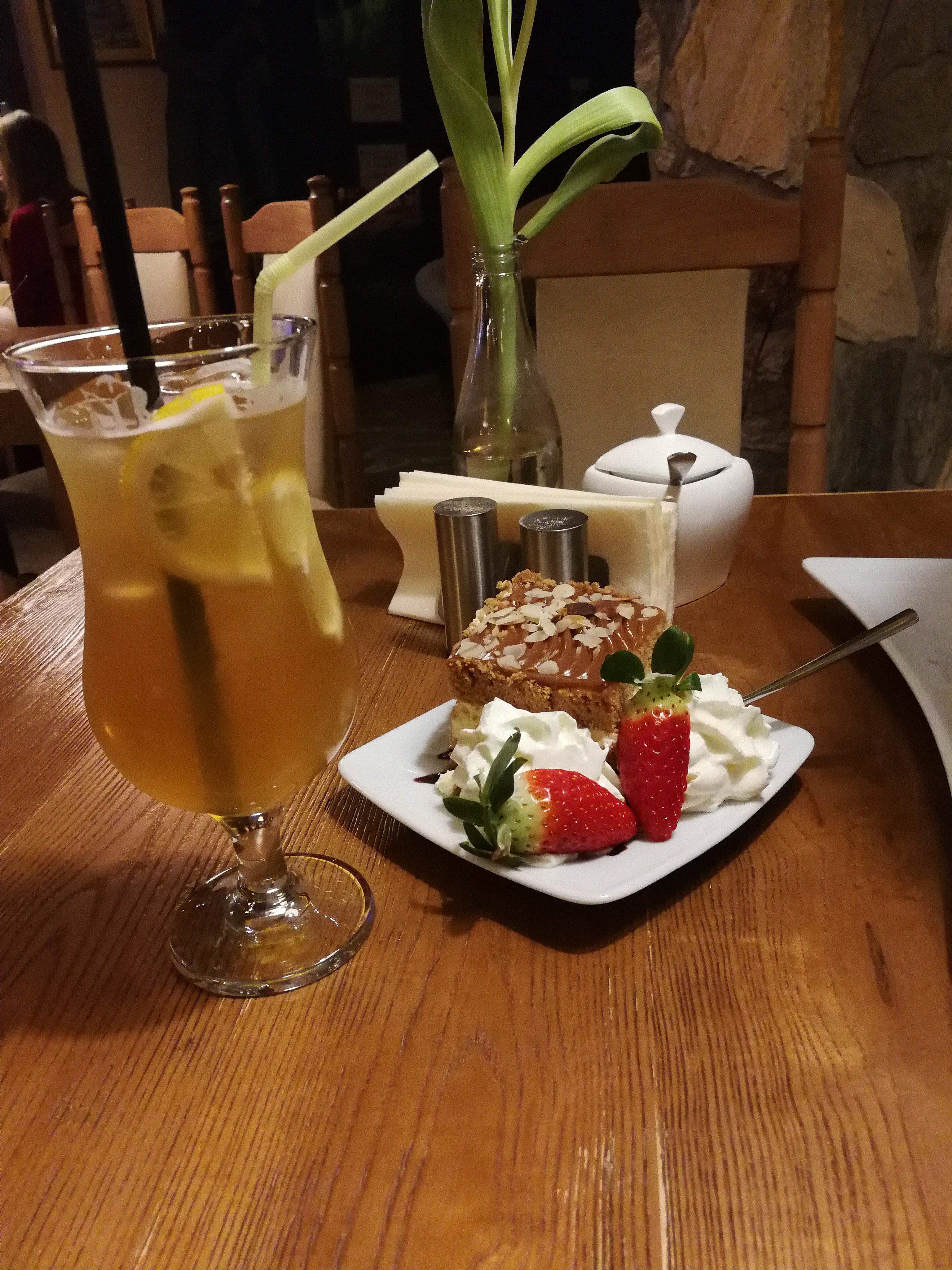 Dom Nad Wodospadem-餐饮