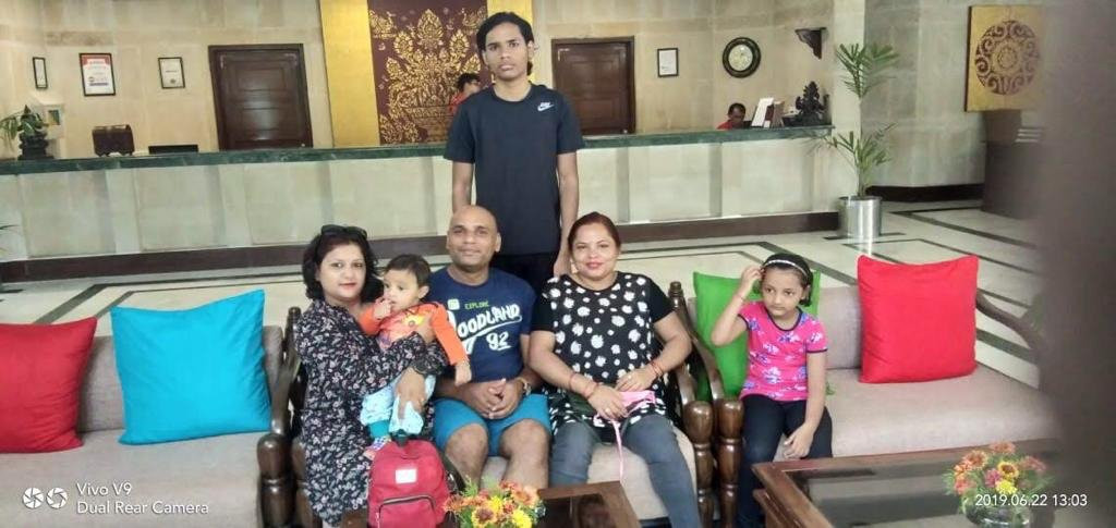 克拉克斯克久拉霍酒店主图