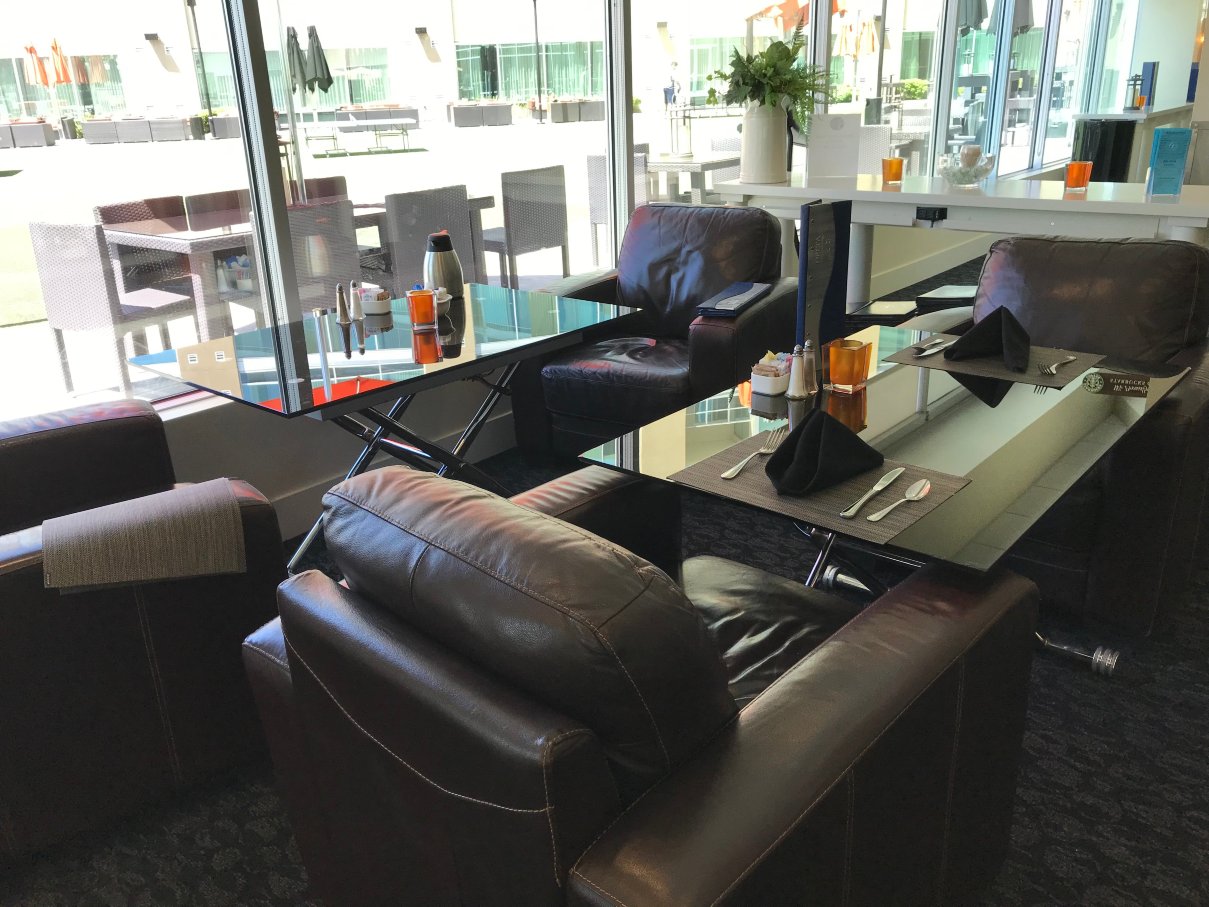 大学广场海滨酒店-餐饮