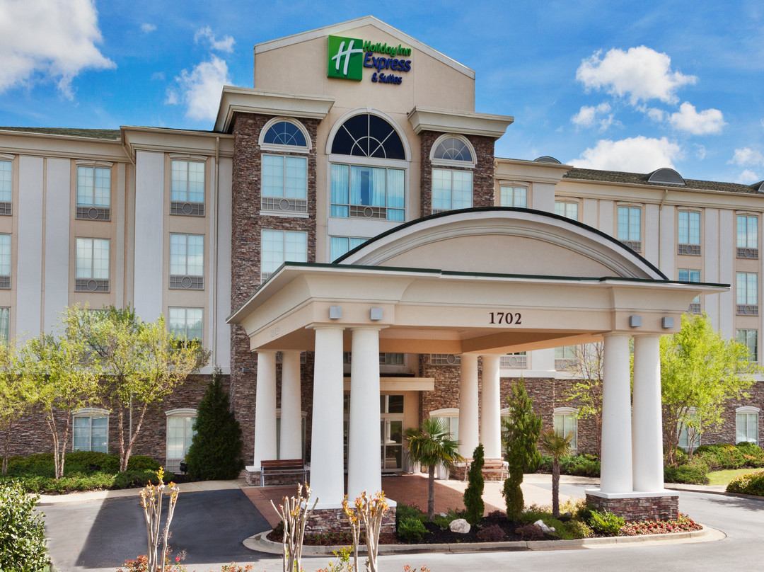 Holiday Inn Express & Suites Phenix City - Ft. Benning By Ihg主图