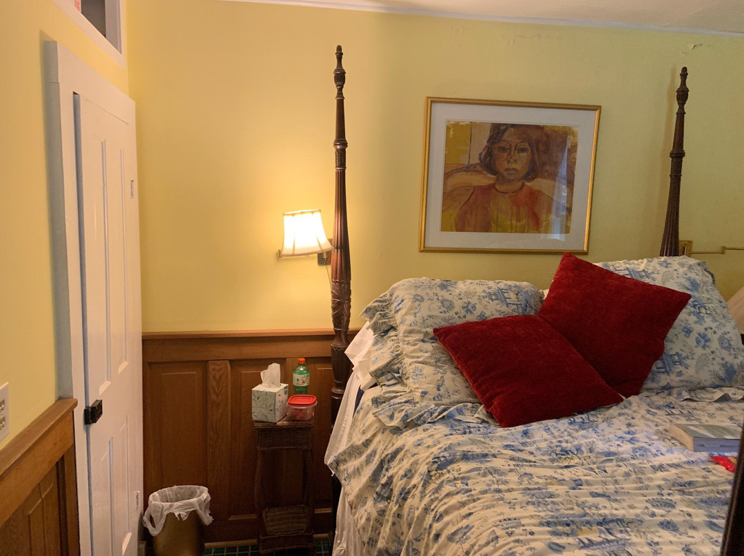 The Edgeworth Inn主图