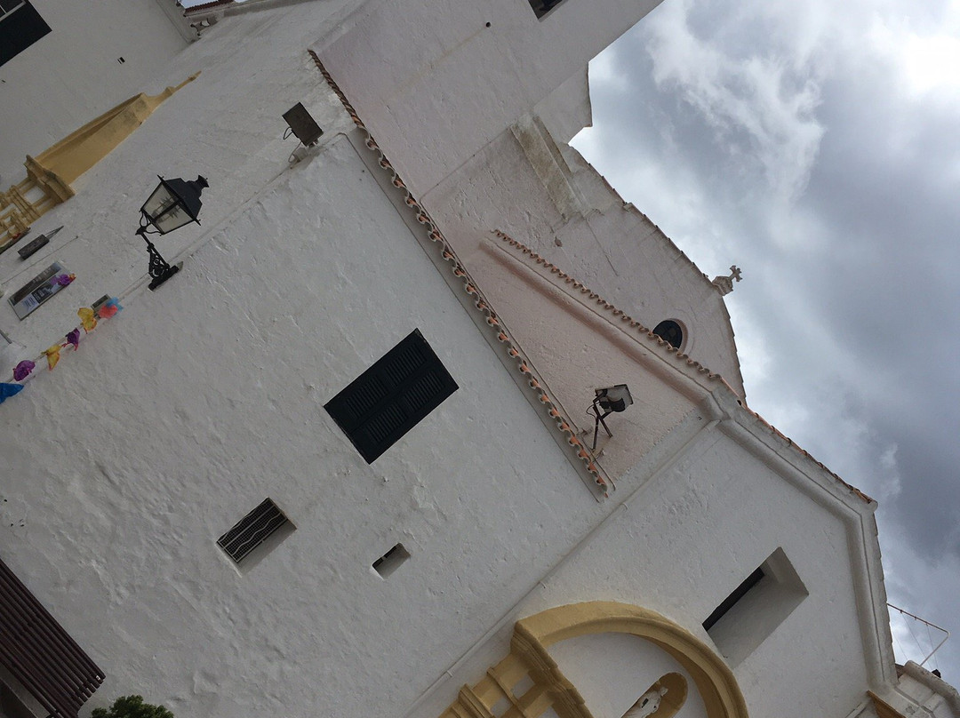 Església de Sant Bartomeu-Ferreries必去景点