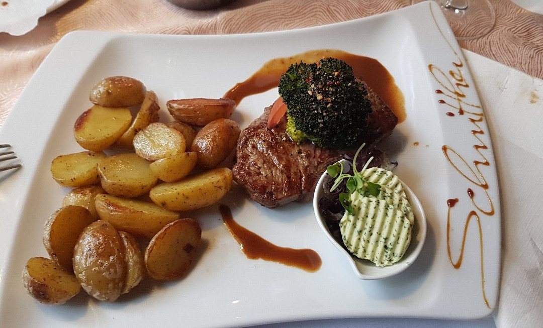 斯彻尼特科兰登餐厅-酒店主图