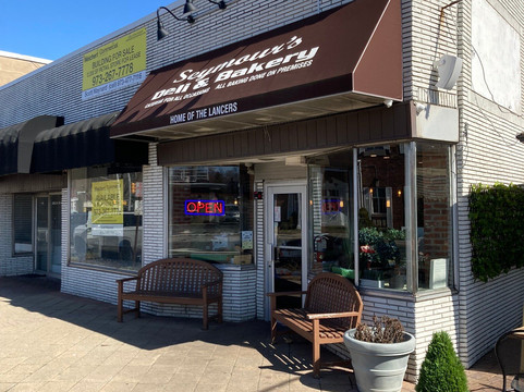 Seymour's Deli & Bakery