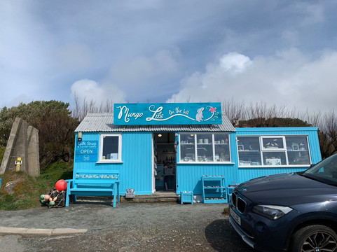 Mungo Lils on the hill-赫尔斯顿必去景点