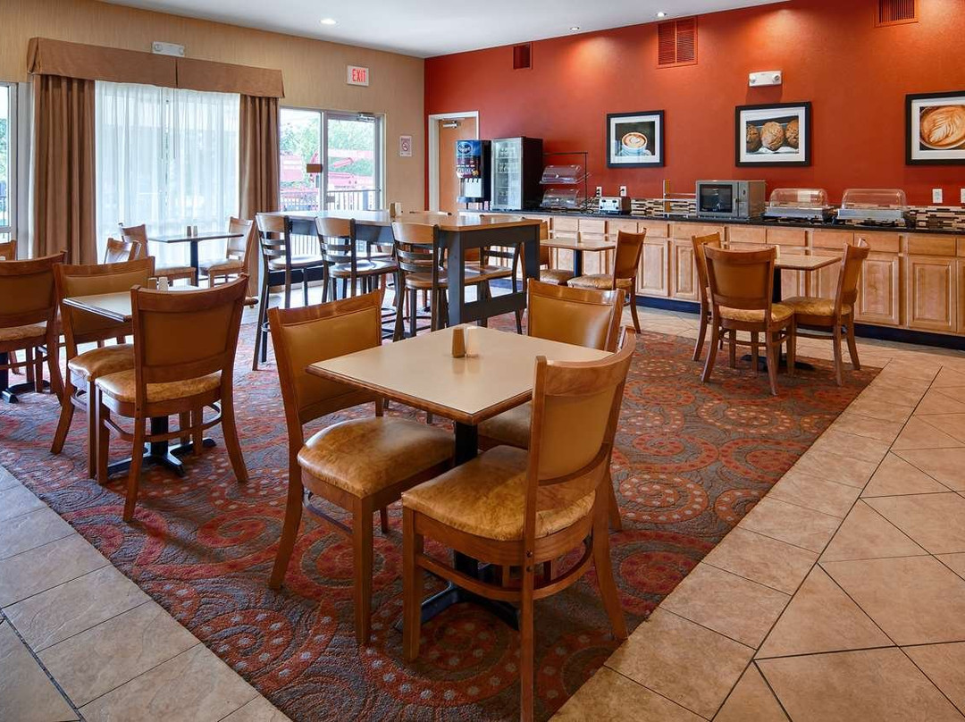 Best Western Plus Pontoon Beach主图