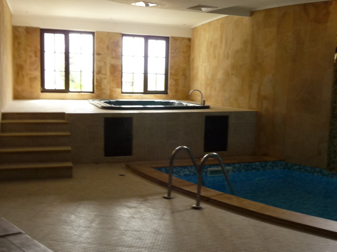 The Cliff Beach主图