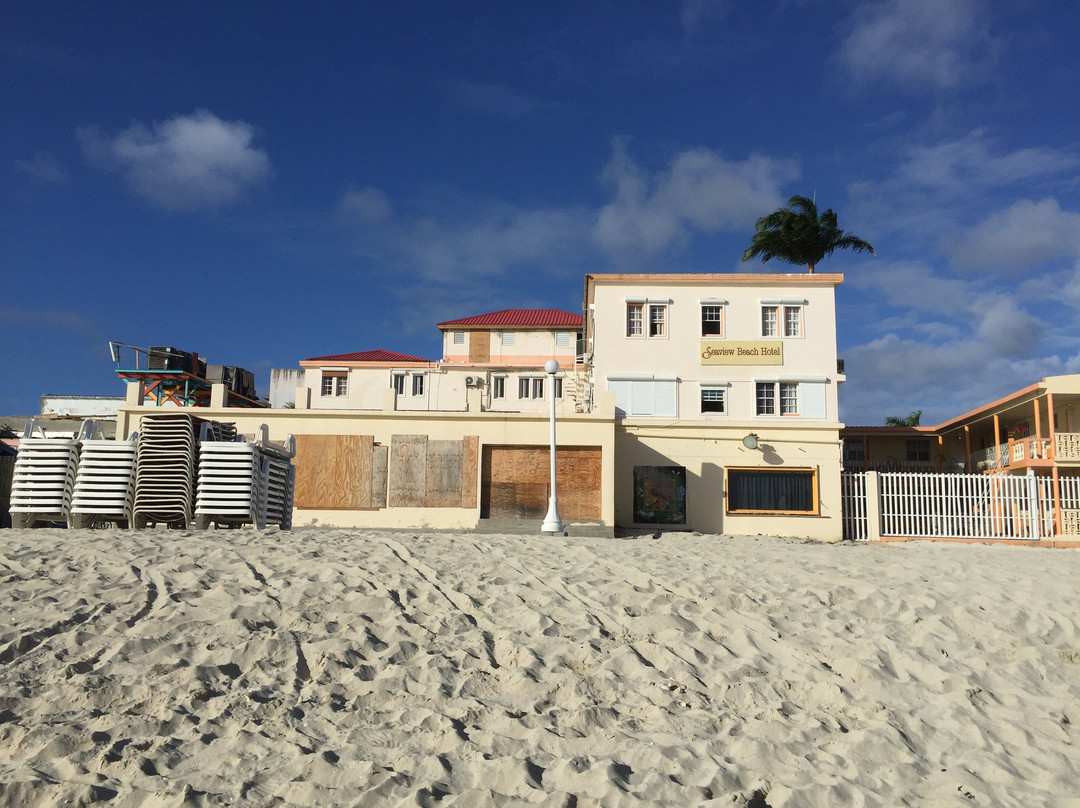 Seaview Beach Hotel主图