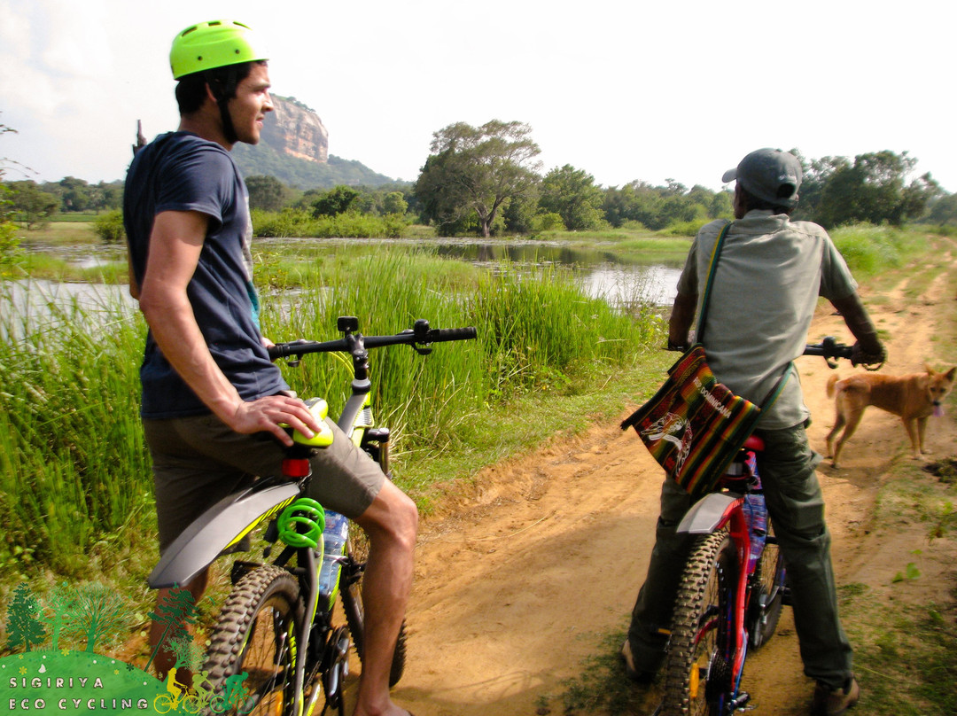 Sigiriya Eco Cycling-锡吉里亚必去景点