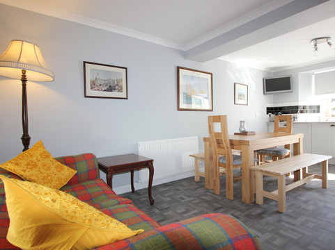 Peat Smoke Cottages主图