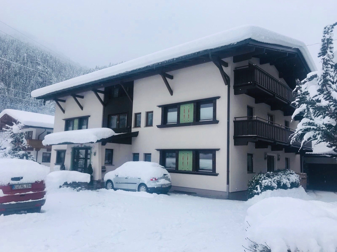 Gästehaus Oblasser主图