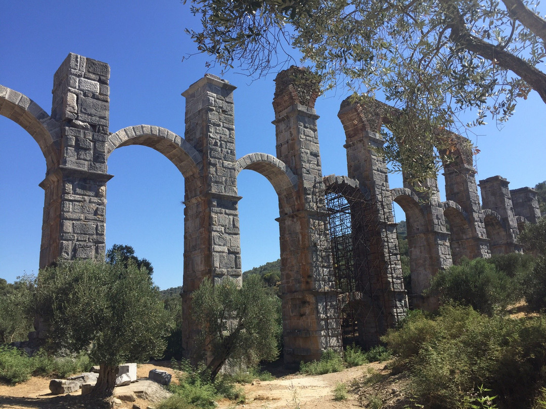 The Roman Aqueduct-Moria必去景点