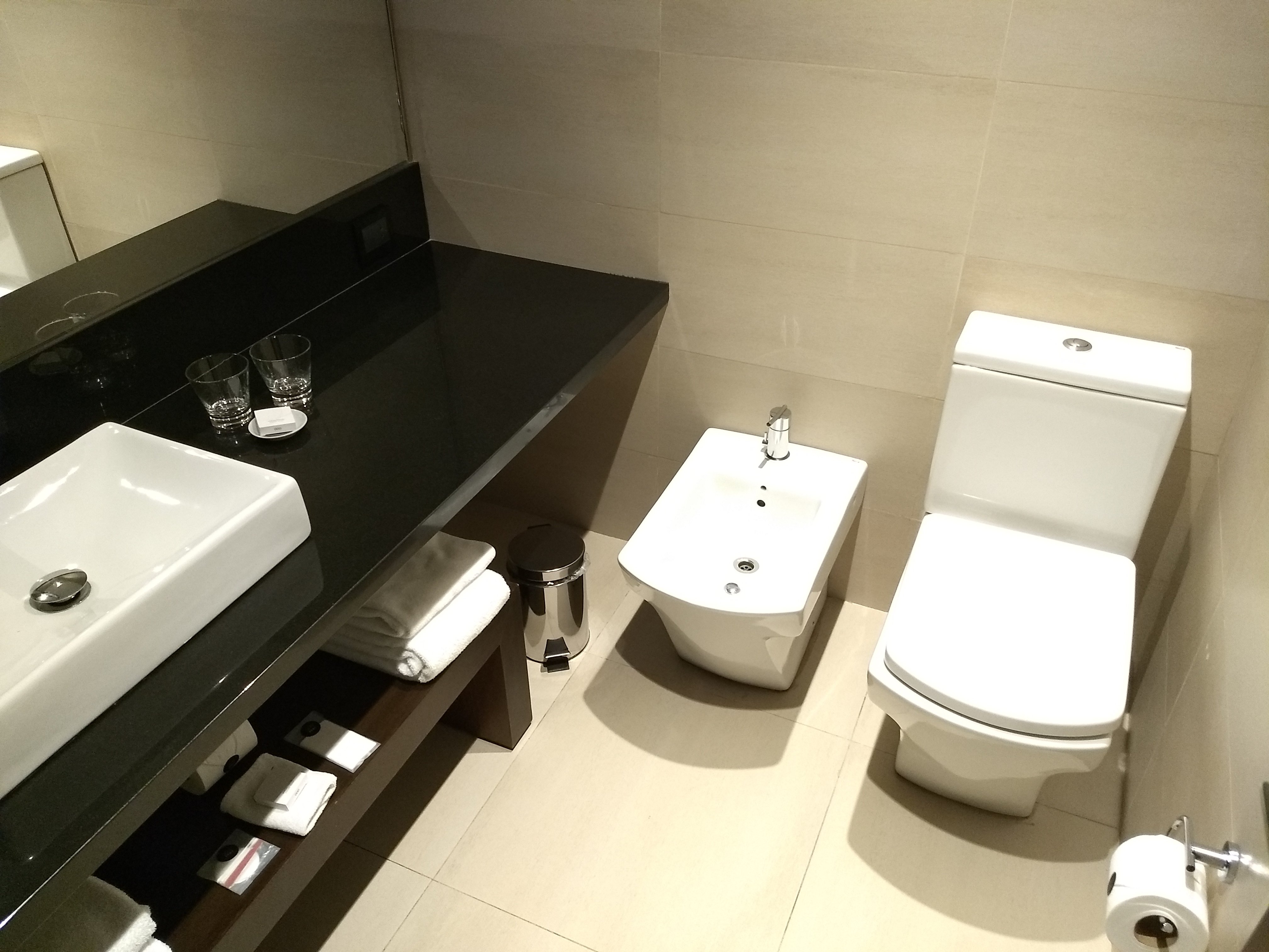 Puerto Norte Design Hotel-浴室