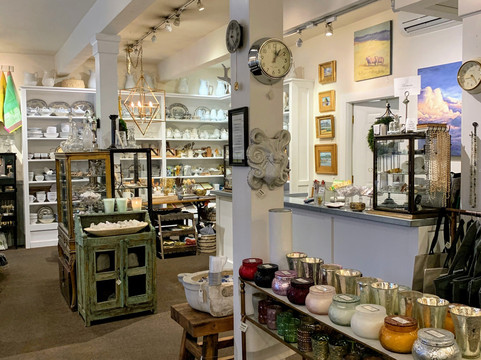 Sesame and Lillies-坎农比奇必去景点